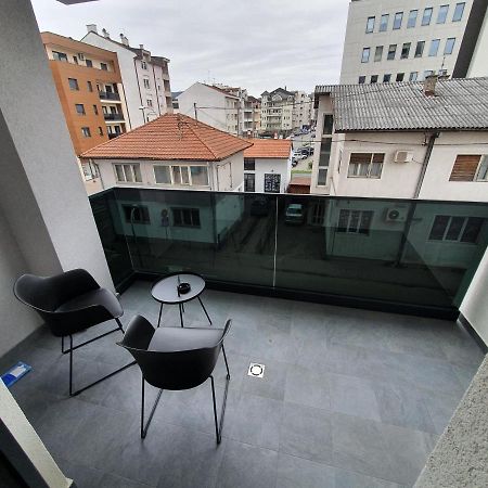 Lux Opera 2 Apartment Banja Luka Exterior foto